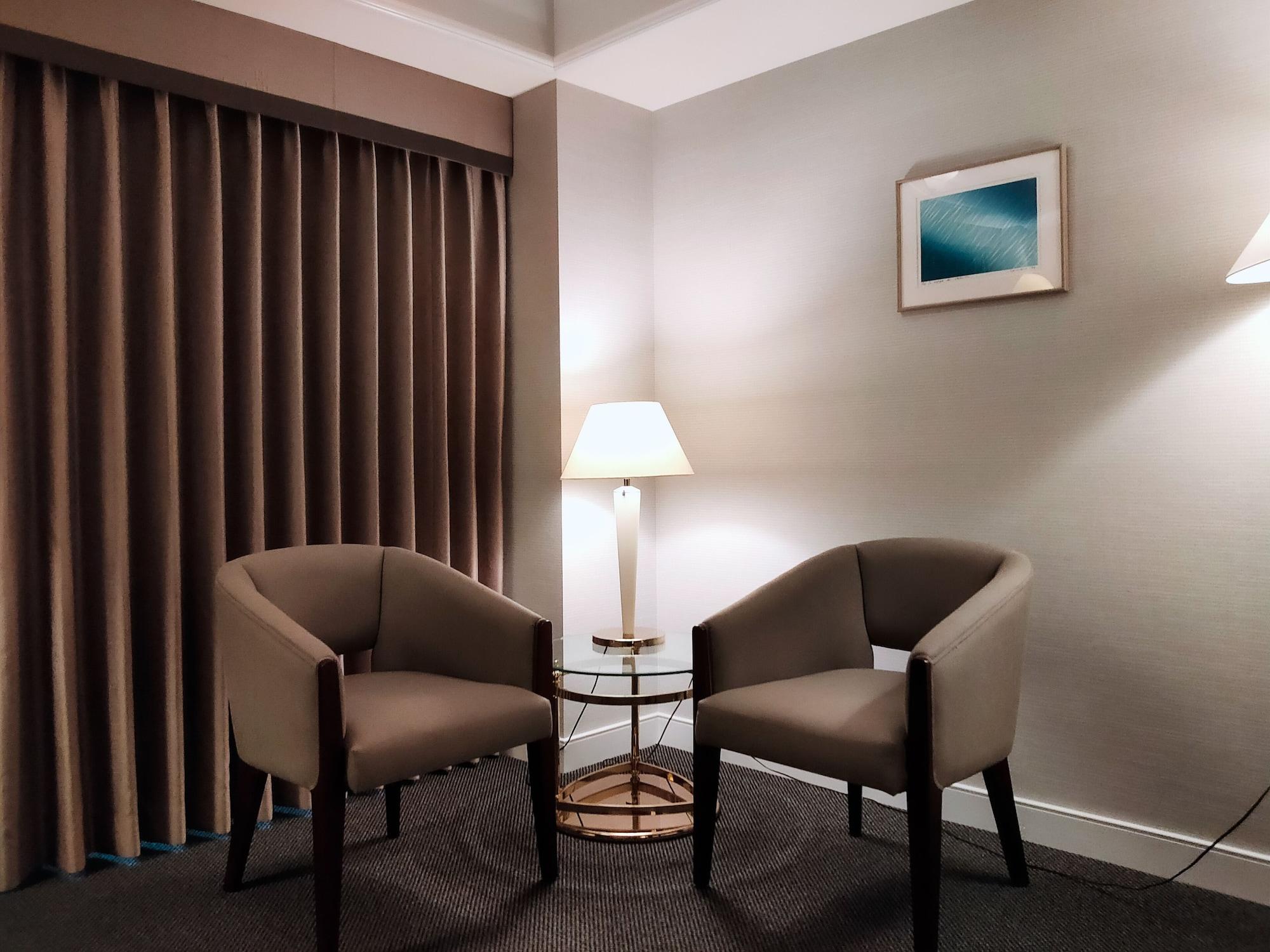 Kurashiki Royal Art Hotel Esterno foto